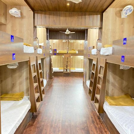 City Stay Deluxe Ac Dormitory Madgao Buitenkant foto