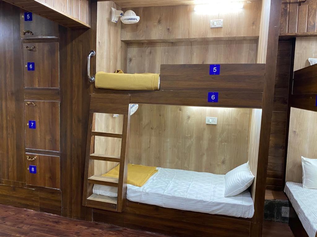 City Stay Deluxe Ac Dormitory Madgao Buitenkant foto